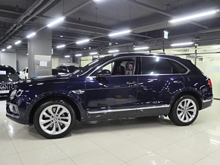 BENTLEY BENTAYGA 2020