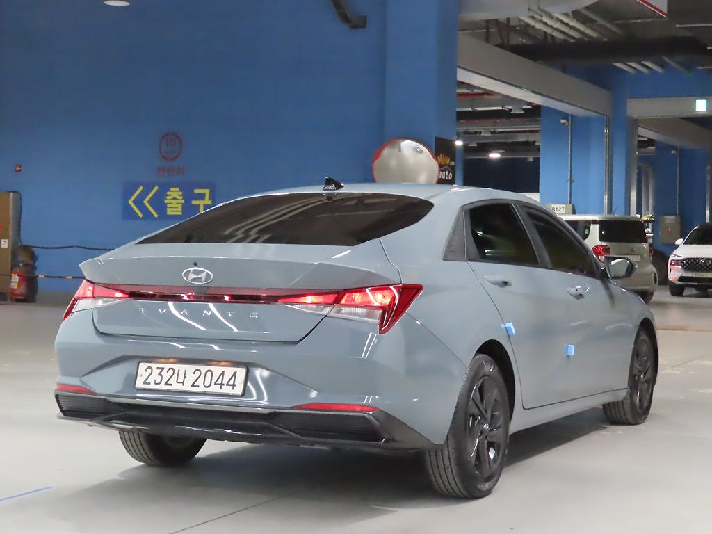 HYUNDAI AVANTE HYBRID CN7 2021