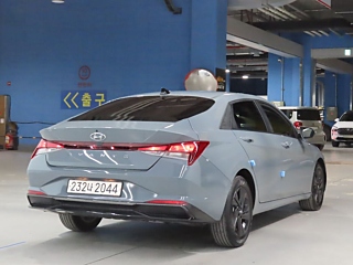HYUNDAI AVANTE HYBRID CN7 2021