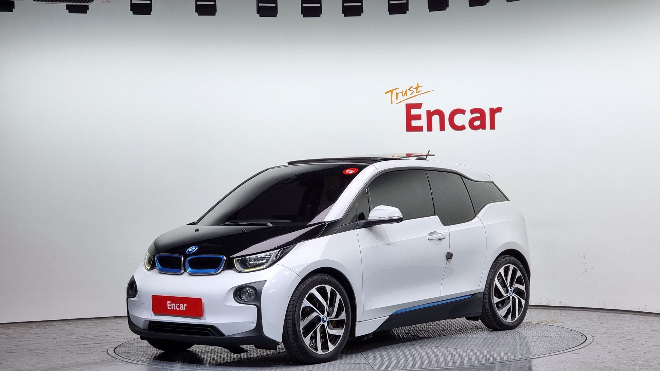 BMW I3