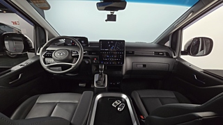 HYUNDAI STARIA 2023