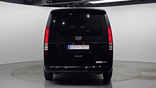 HYUNDAI STARIA 2023