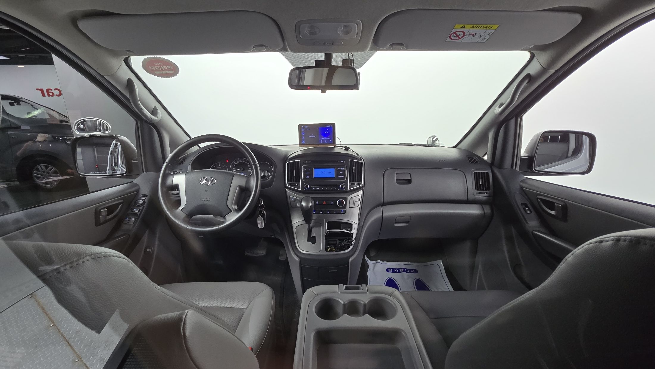 HYUNDAI STAREX GRAND 2020