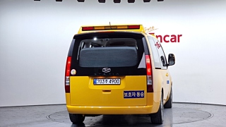 HYUNDAI STARIA 2023