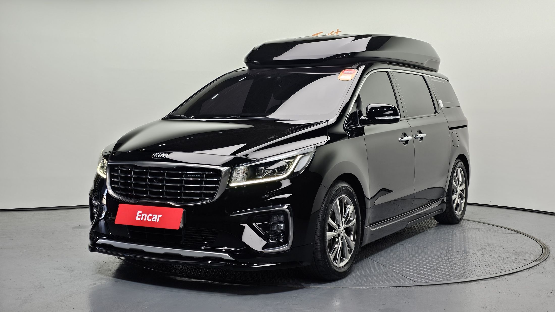 KIA CARNIVAL 2019