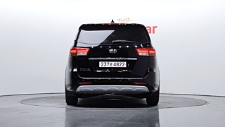 KIA CARNIVAL 2018