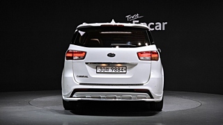 KIA CARNIVAL 2017