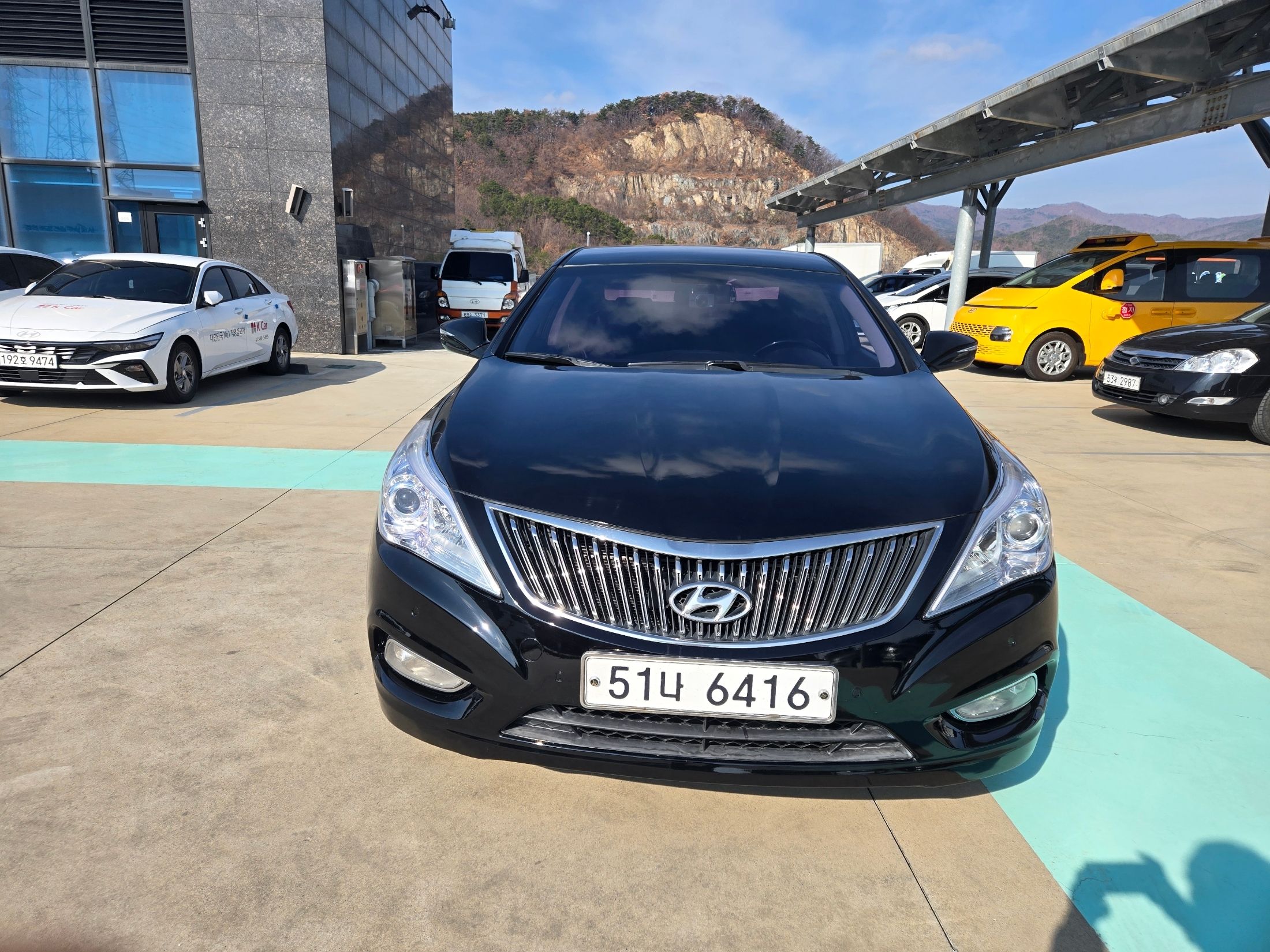 HYUNDAI GRANDEUR HG