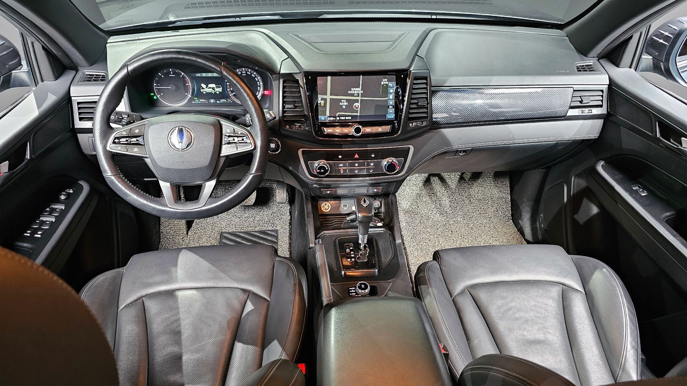 SSANGYONG REXTON SPORTS CAR 2020