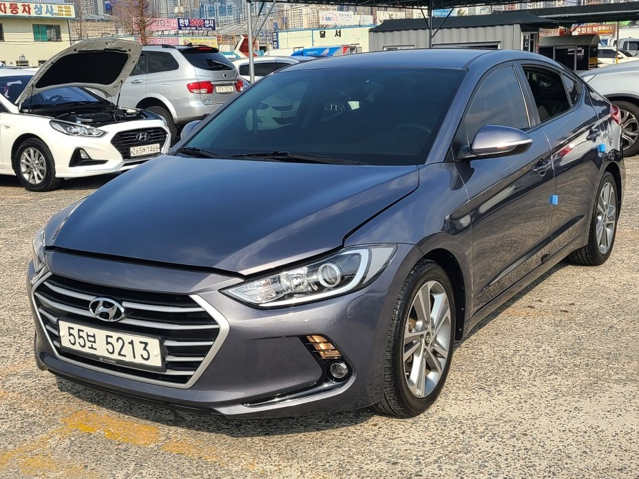 HYUNDAI AVANTE AD