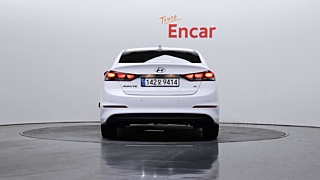 HYUNDAI AVANTE AD 2018