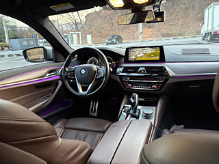 BMW 5-SERIES G30 2017