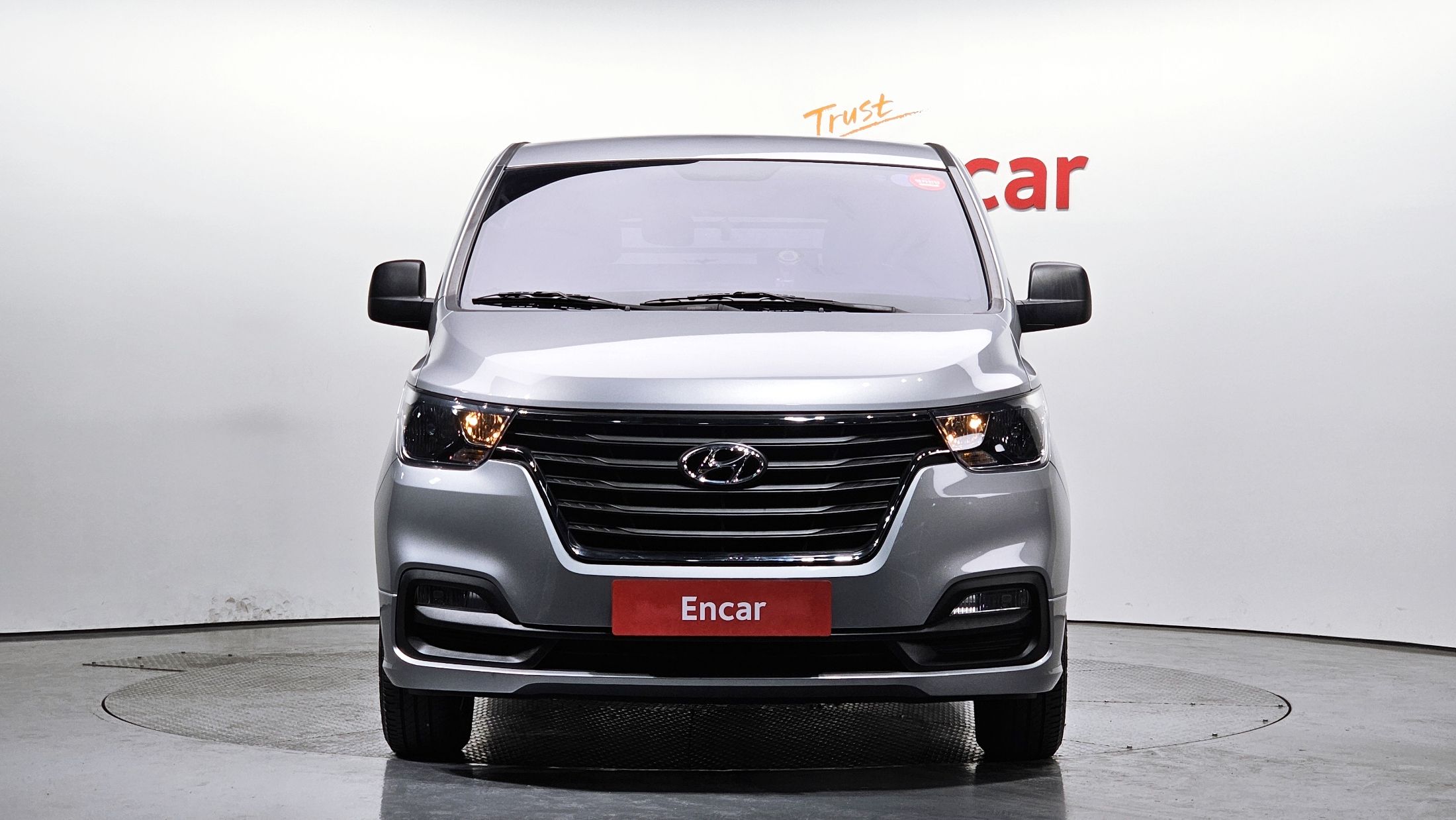 HYUNDAI STAREX GRAND 2019