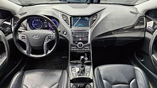 HYUNDAI GRANDEUR HG 2016