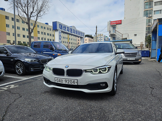 BMW 3-SERIES F30 2018