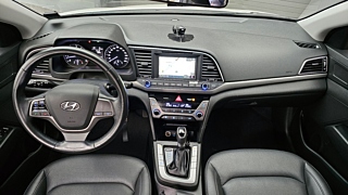 HYUNDAI AVANTE AD 2016