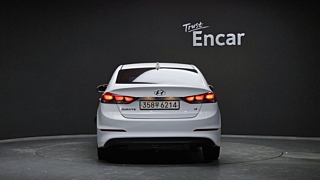 HYUNDAI AVANTE AD 2018