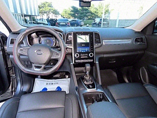 SAMSUNG QM6 2016