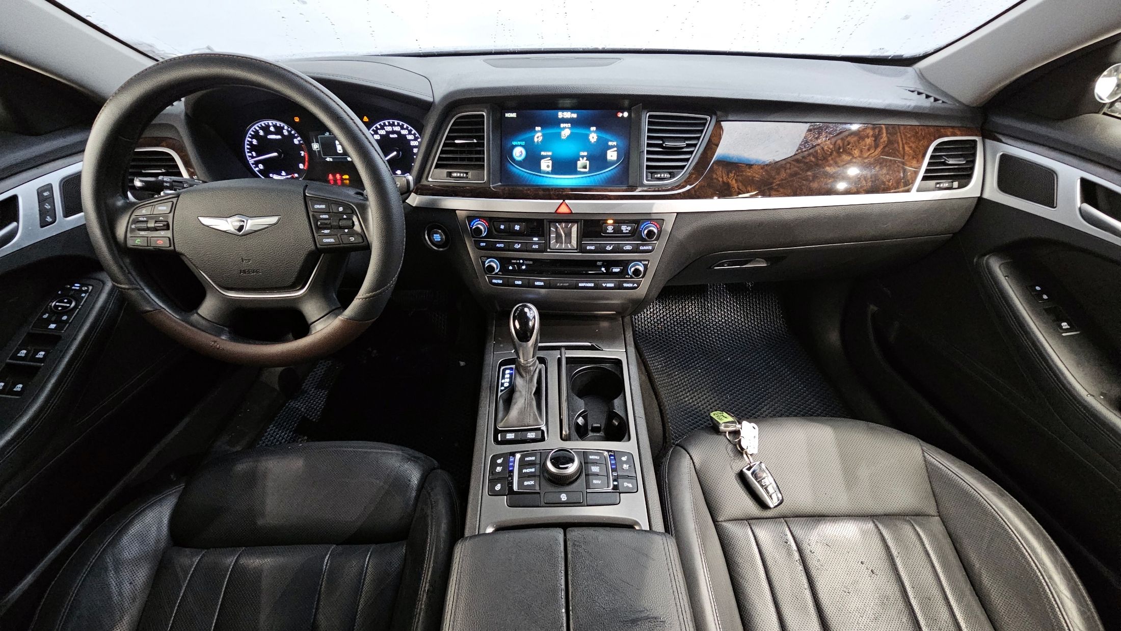 HYUNDAI GENESIS DH 2014