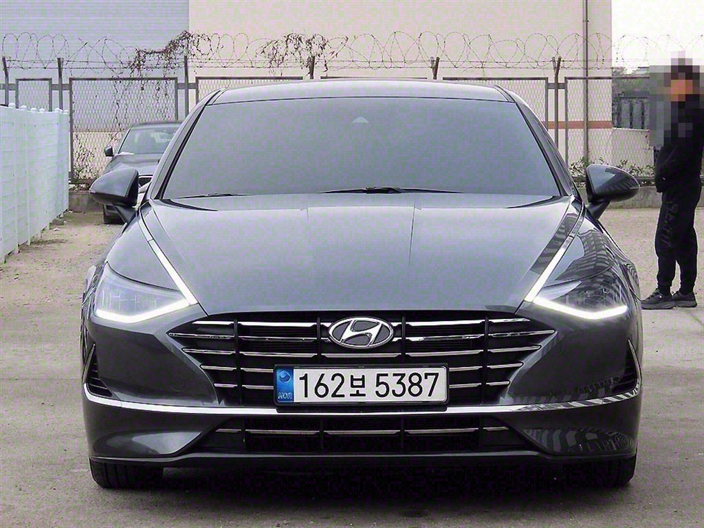 HYUNDAI SONATA DN8 2019