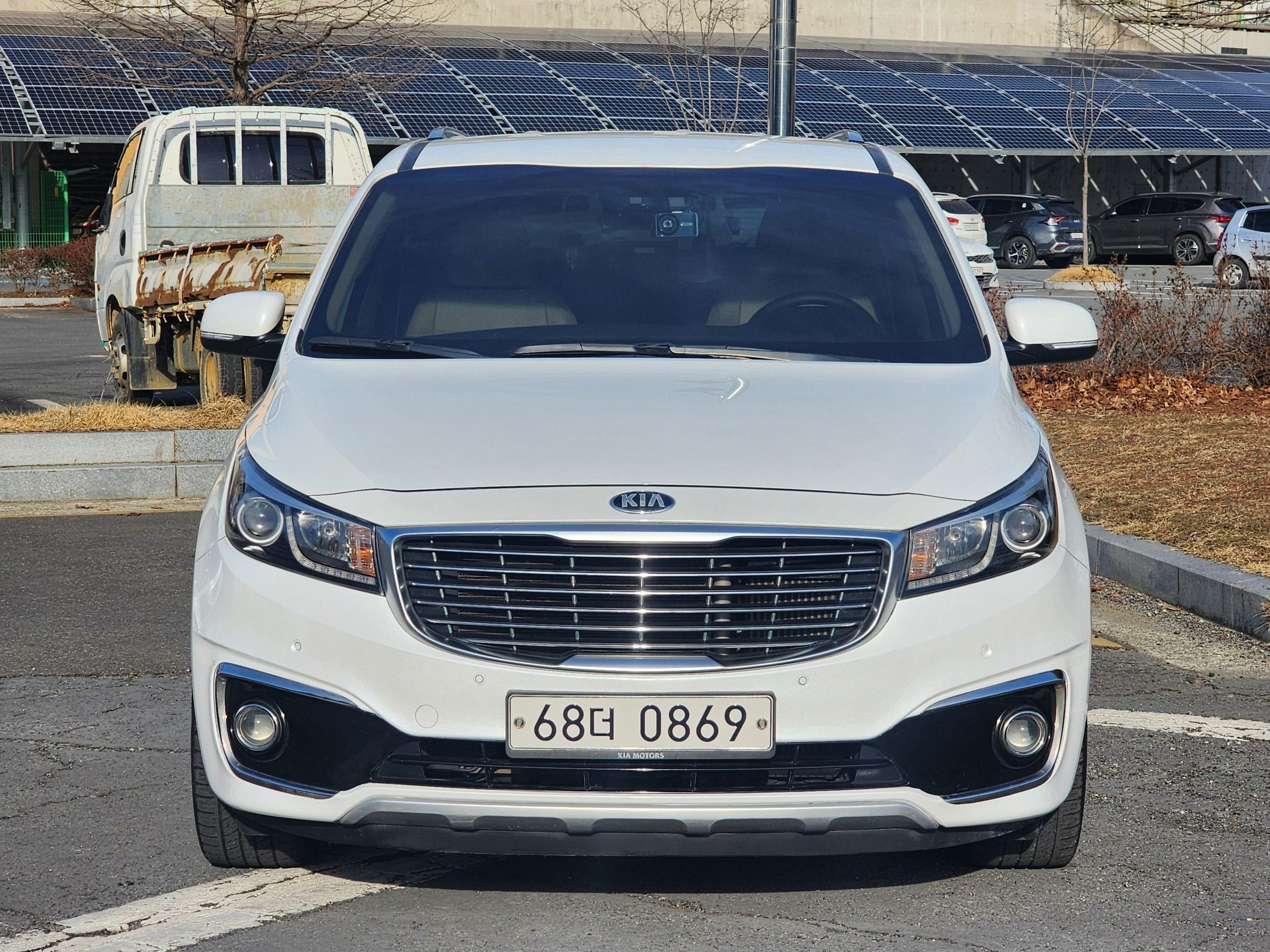 KIA CARNIVAL 2015