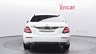 MERCEDES BENZ E-CLASS W213 2020