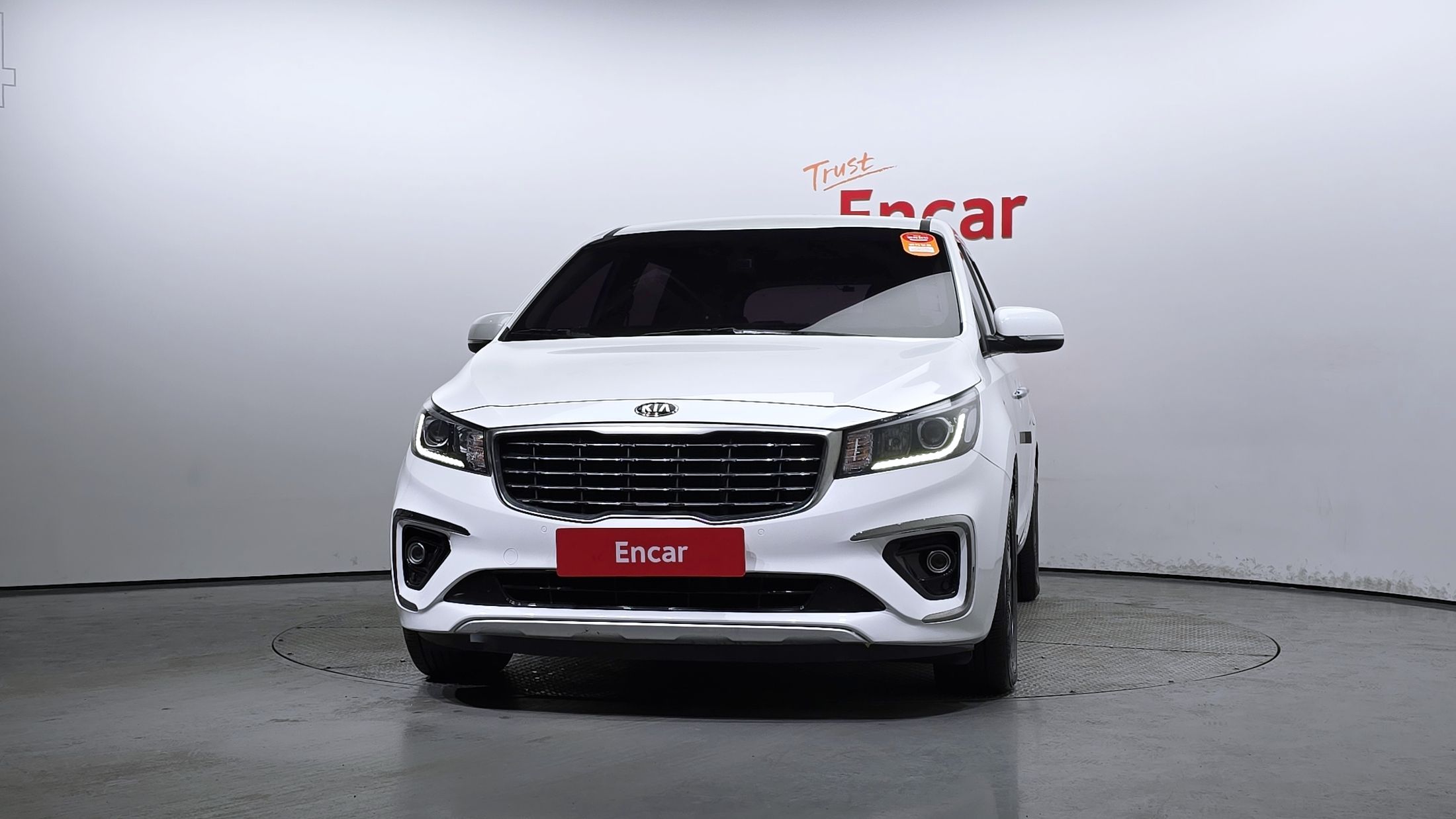 KIA CARNIVAL 2018