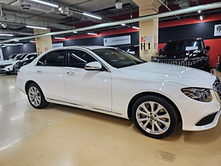 MERCEDES BENZ E-CLASS W213 2018