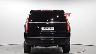 CADILLAC ESCALADE 2017
