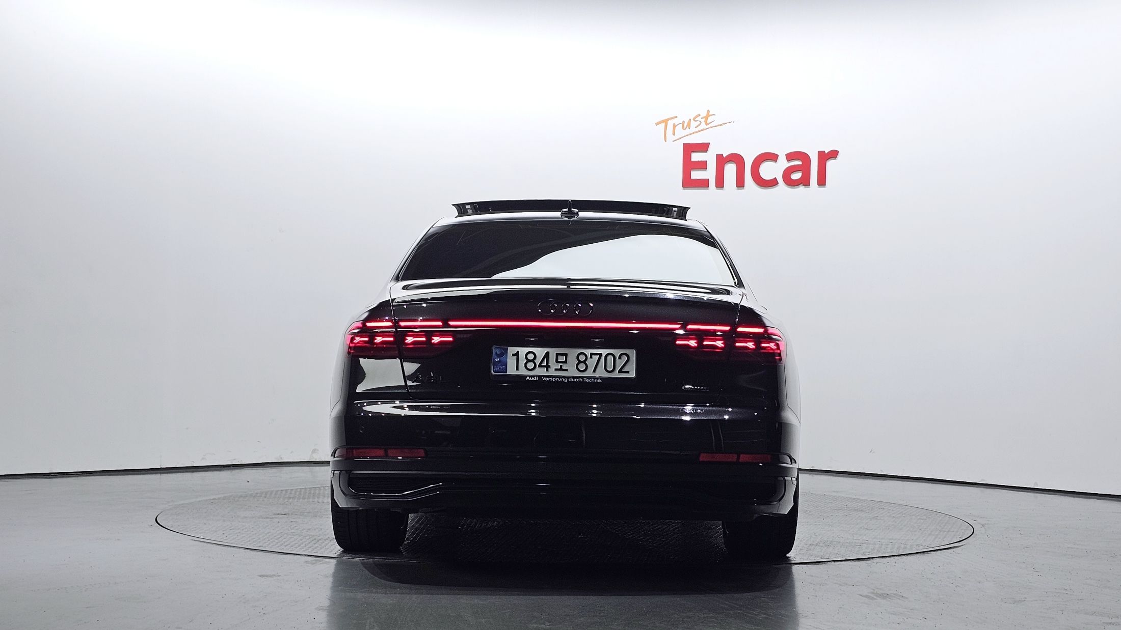AUDI A8 D5