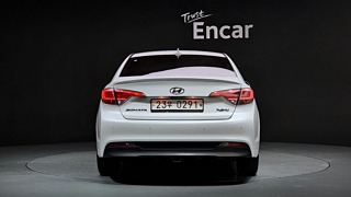 HYUNDAI LF SONATA HYBRID 2016