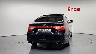 HYUNDAI GRANDEUR HG 2016
