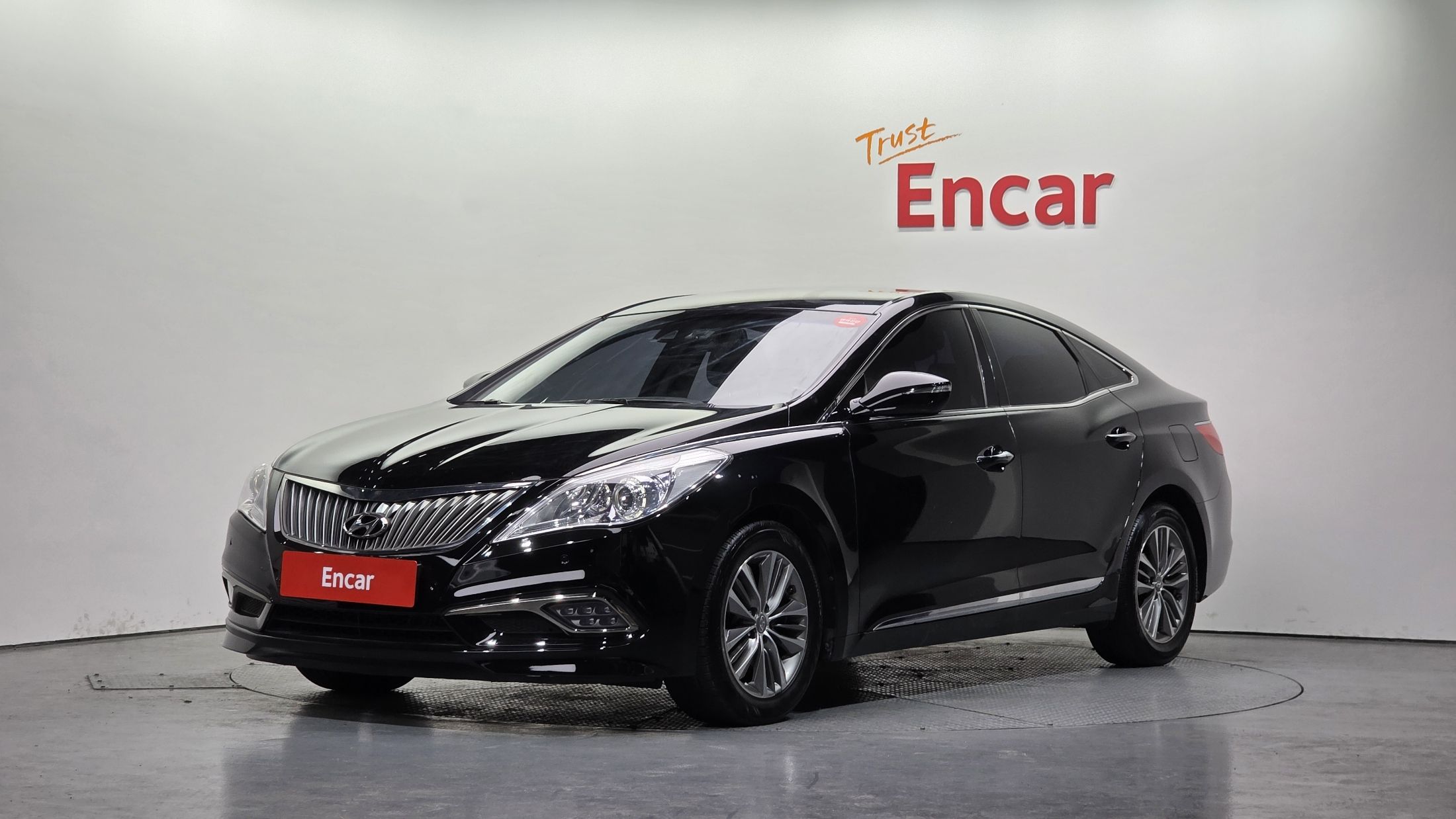 HYUNDAI GRANDEUR HG 2014