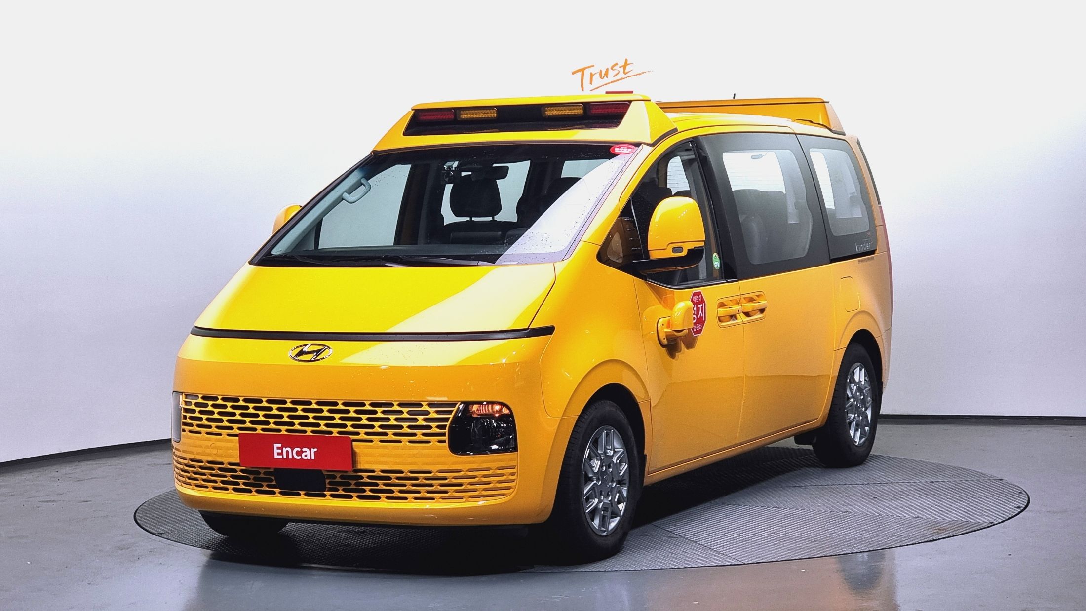 Аукционный лист HYUNDAI STARIA 2023