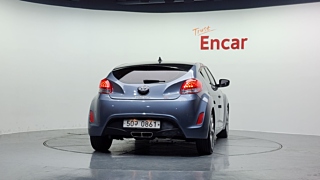 HYUNDAI VELOSTER 2016