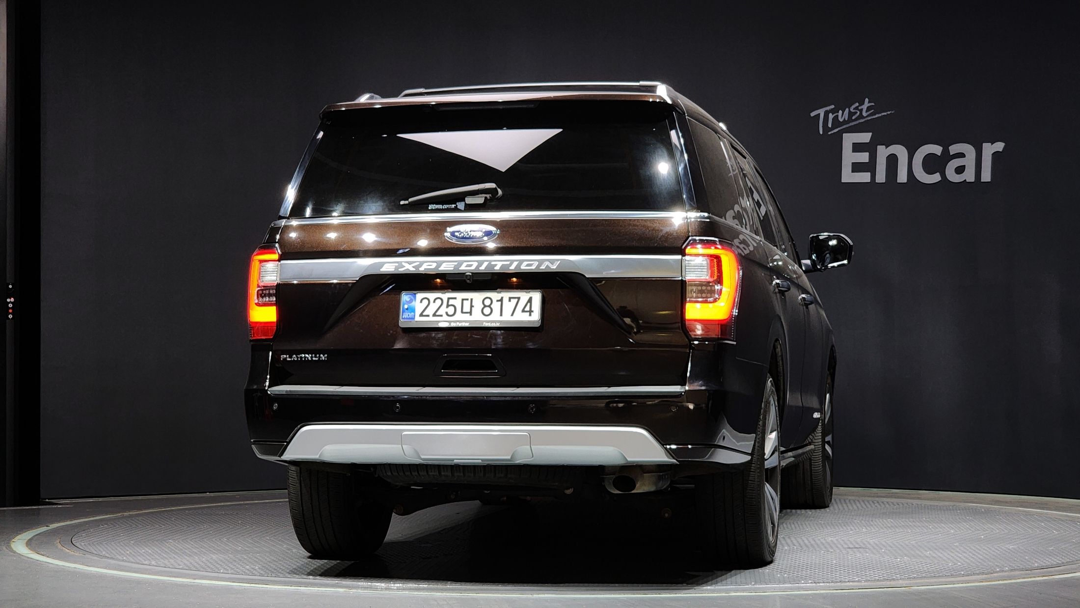 FORD EXPEDITION