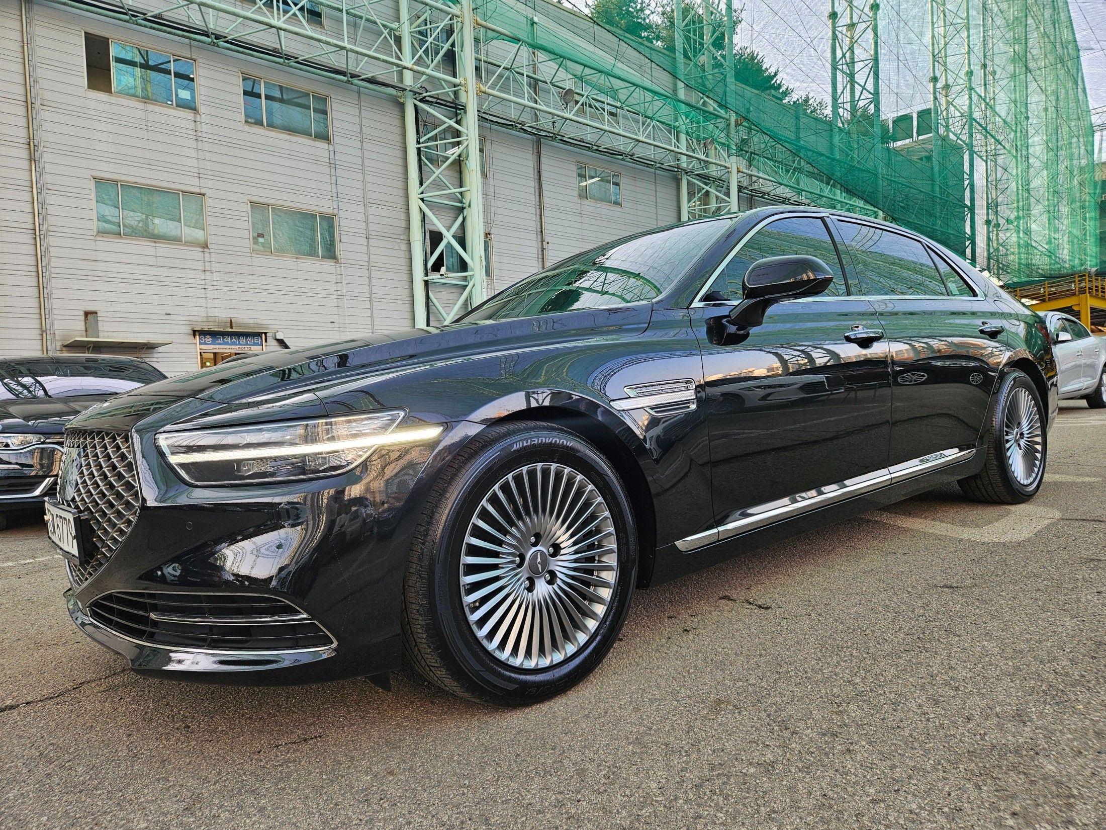 GENESIS G90 2019
