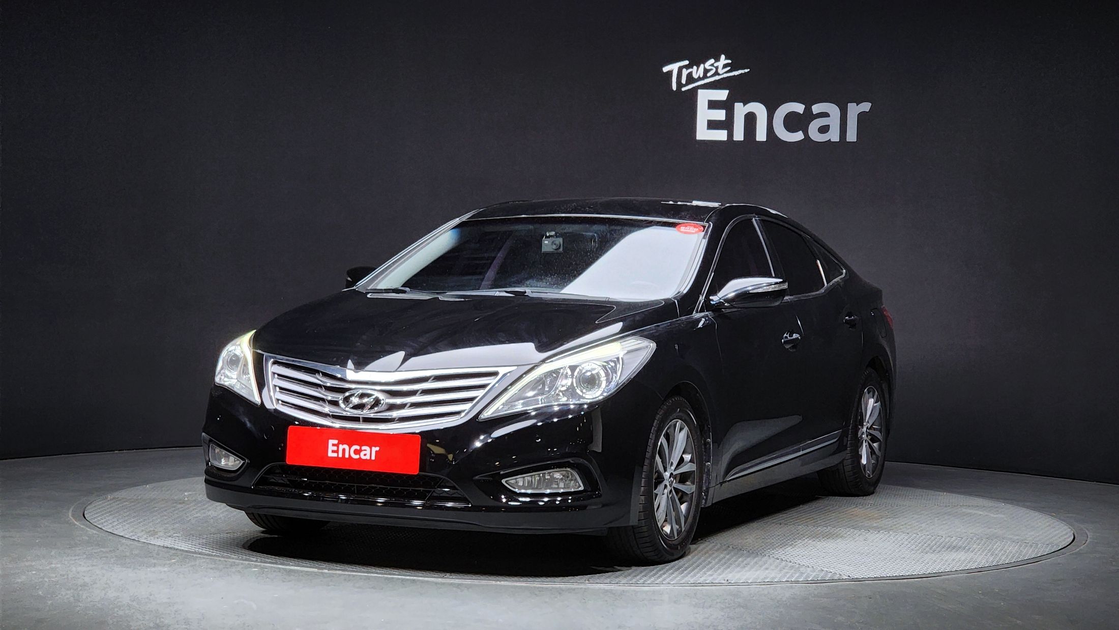 HYUNDAI GRANDEUR HG 2011