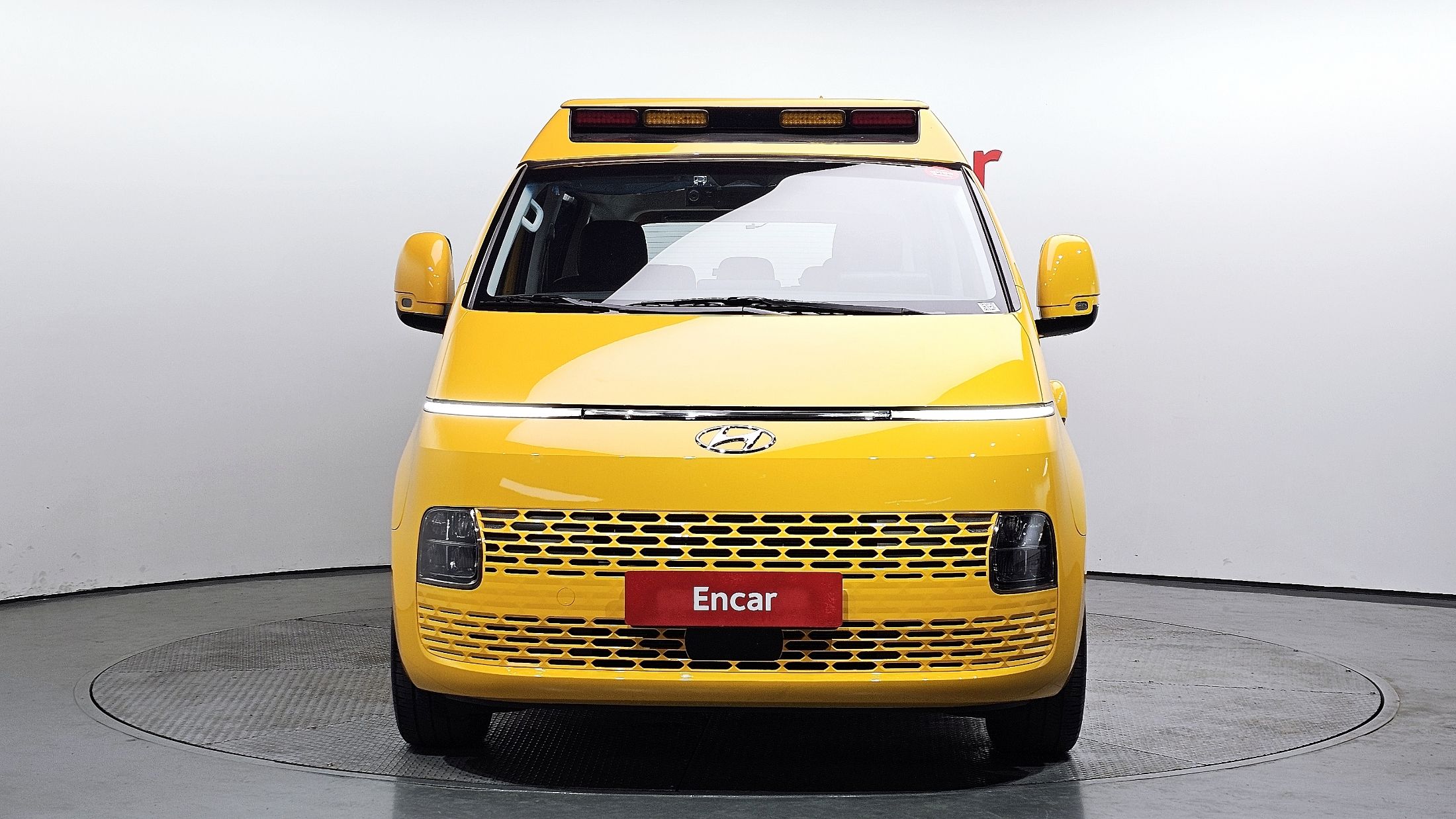 HYUNDAI STARIA 2022