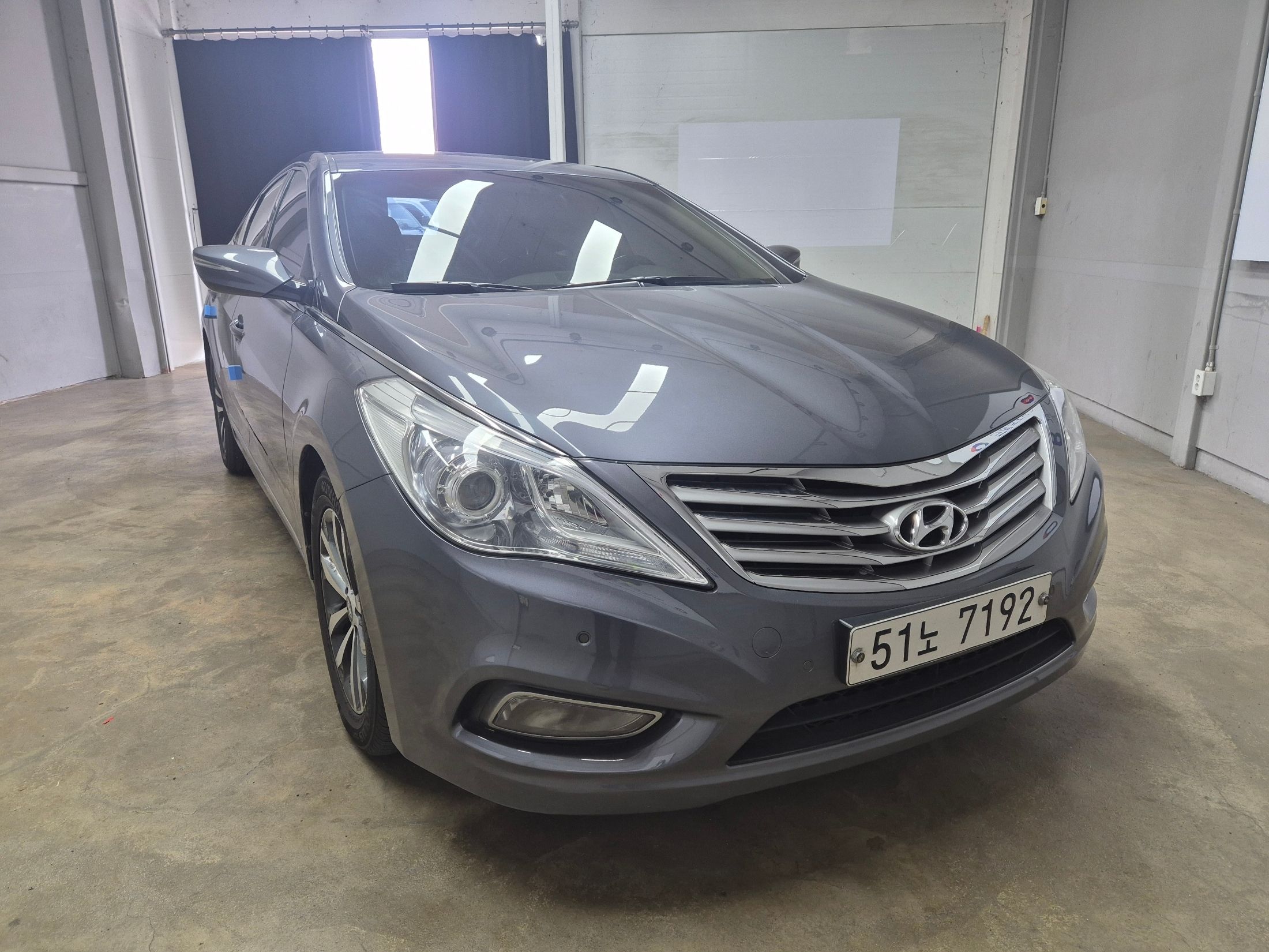 HYUNDAI GRANDEUR HG