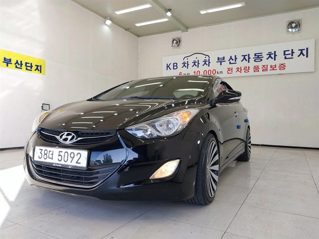 HYUNDAI AVANTE MD 2011