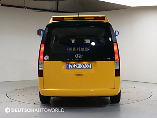 HYUNDAI STARIA 2024
