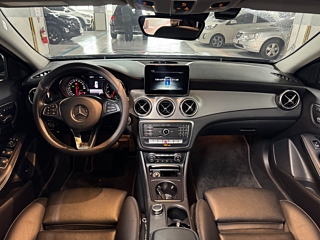 MERCEDES BENZ GLA-CLASS X156 2019