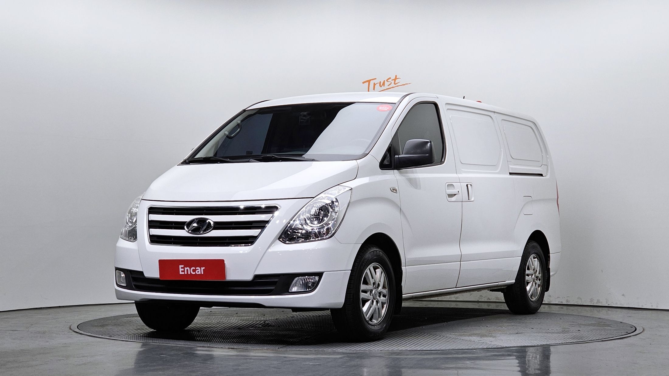 HYUNDAI STAREX GRAND