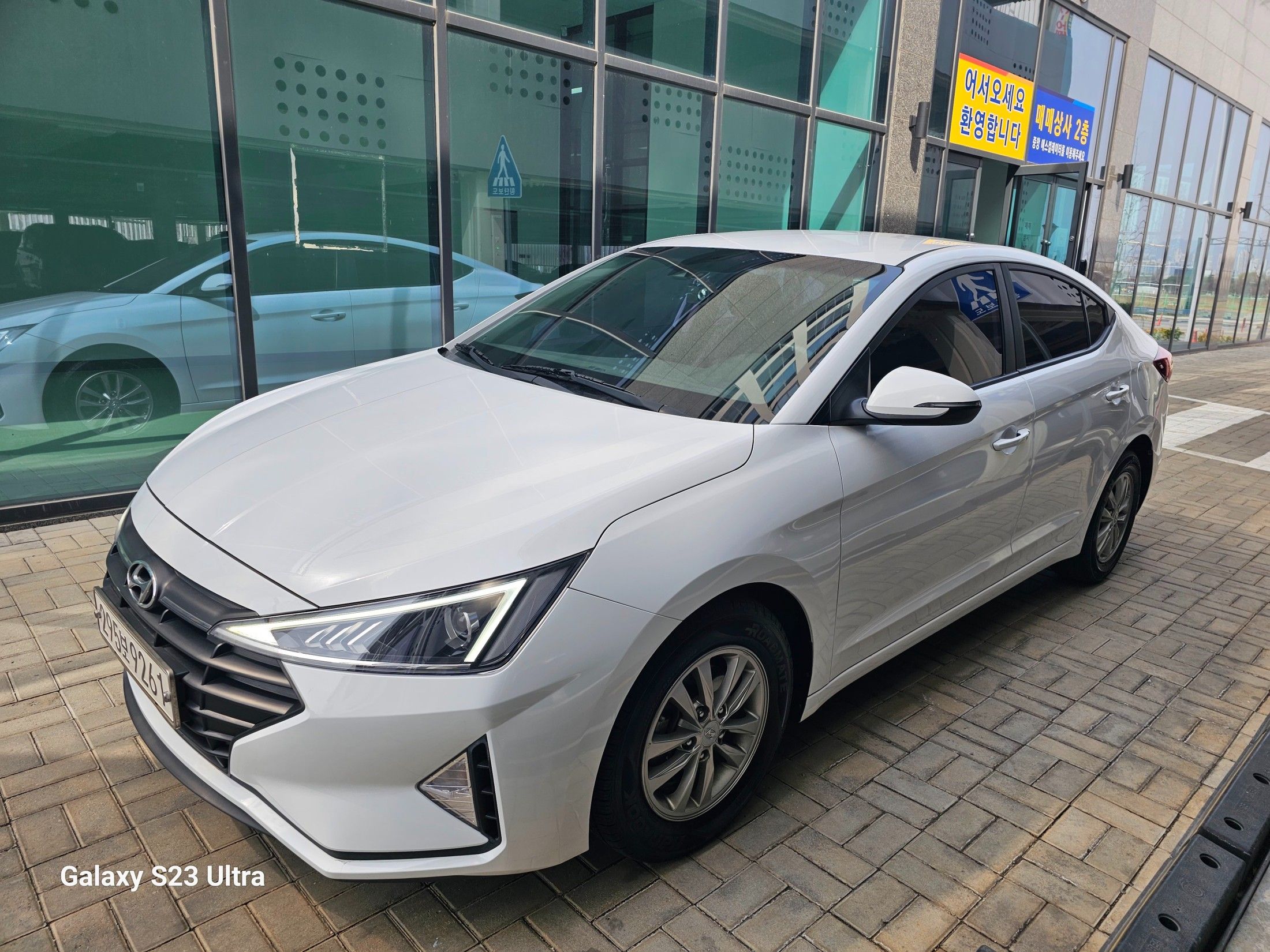 HYUNDAI AVANTE AD