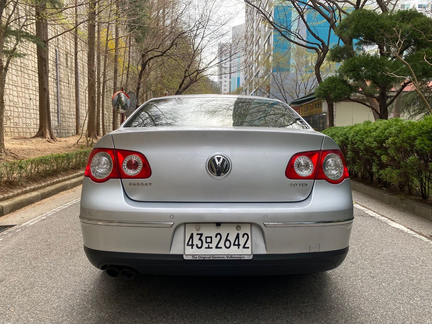 VOLKSWAGEN PASSAT 2010