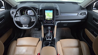 SAMSUNG QM6 2021