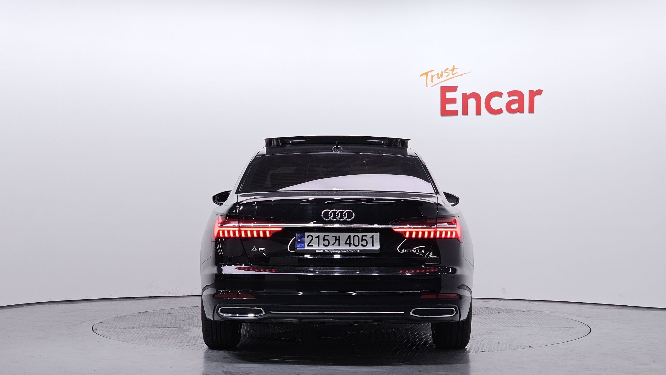 AUDI A6 C8