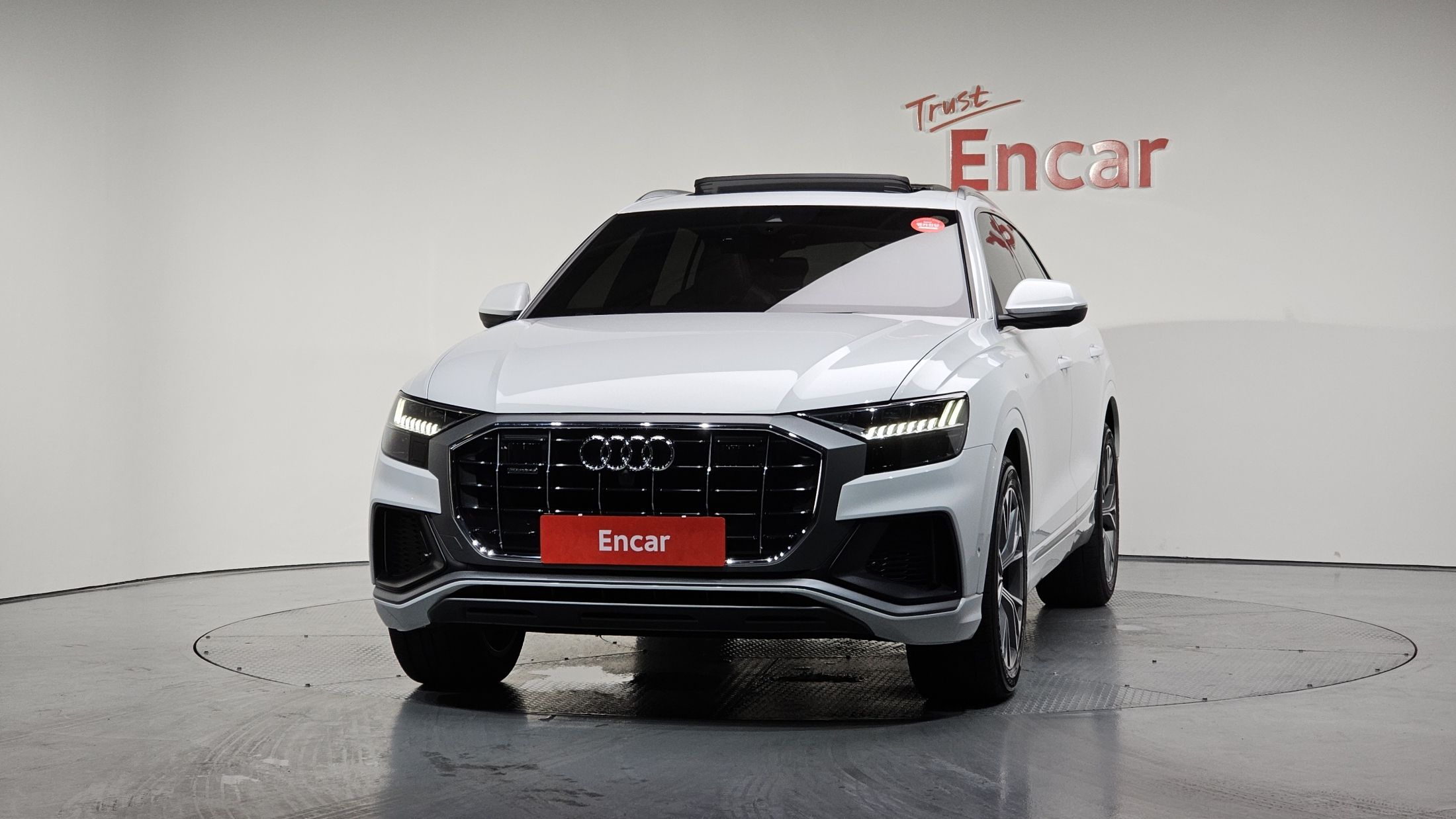 AUDI Q8 4M 2021