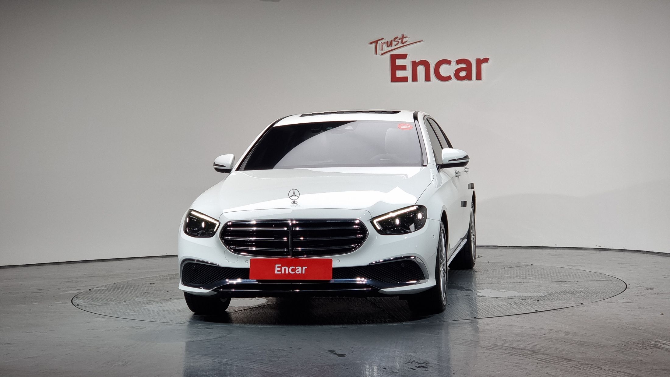 MERCEDES BENZ E-CLASS W213 2021